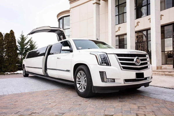 Escalade-Limousine