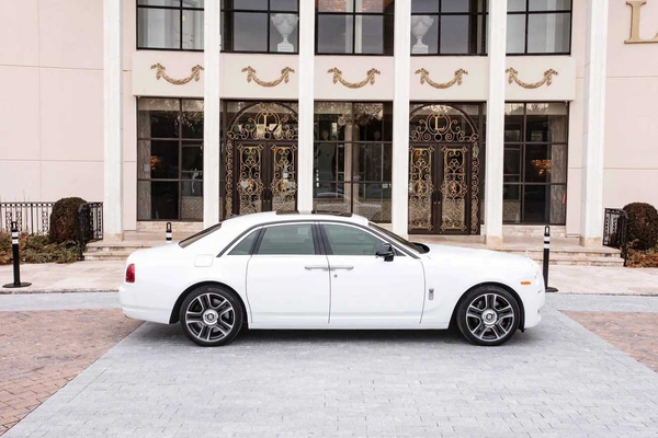 Rolls-Royce-Ghost